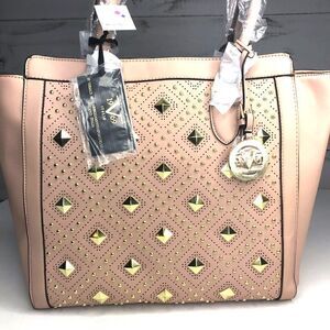 V Italia 1969 Tote NWT